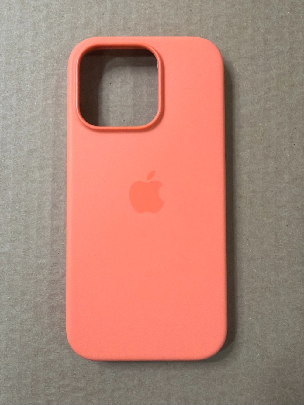 For iPhone 14 15 16e 16 17 Pro , Silicone Magnetic Apple Case coral pink
